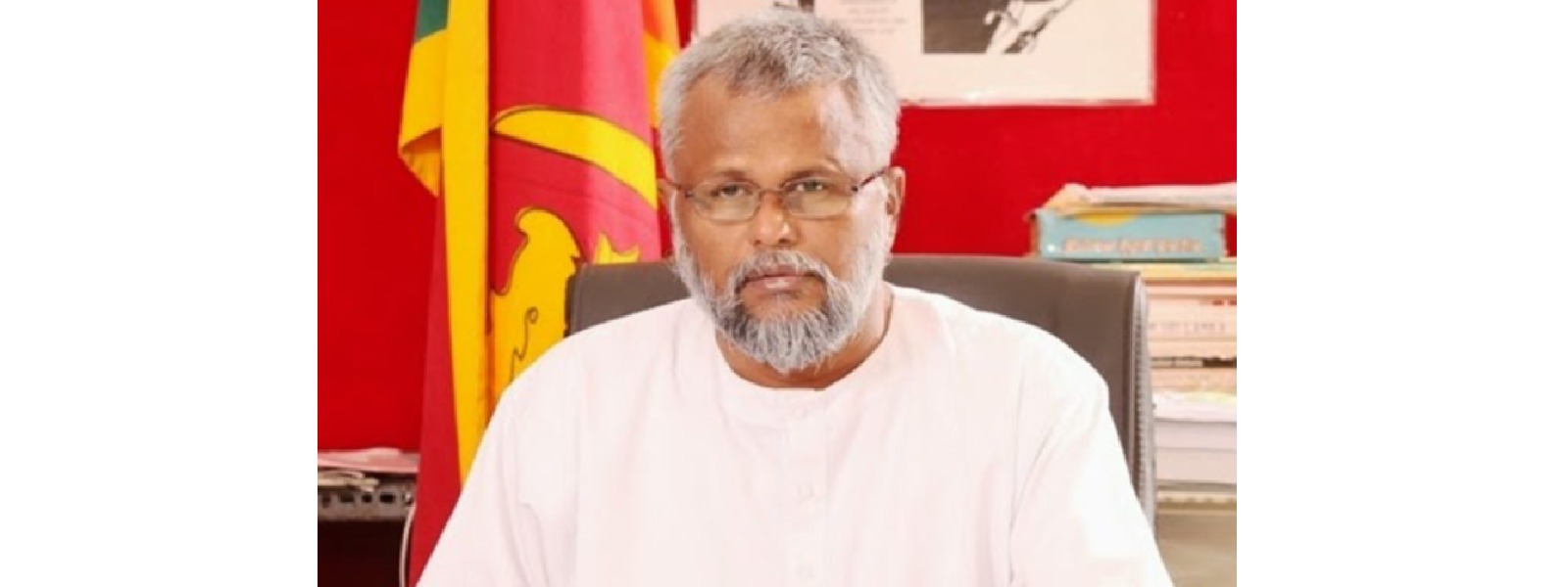 டக்ளஸ் தேவானந்தா தடுப்புக்காவலில் விசாரணை